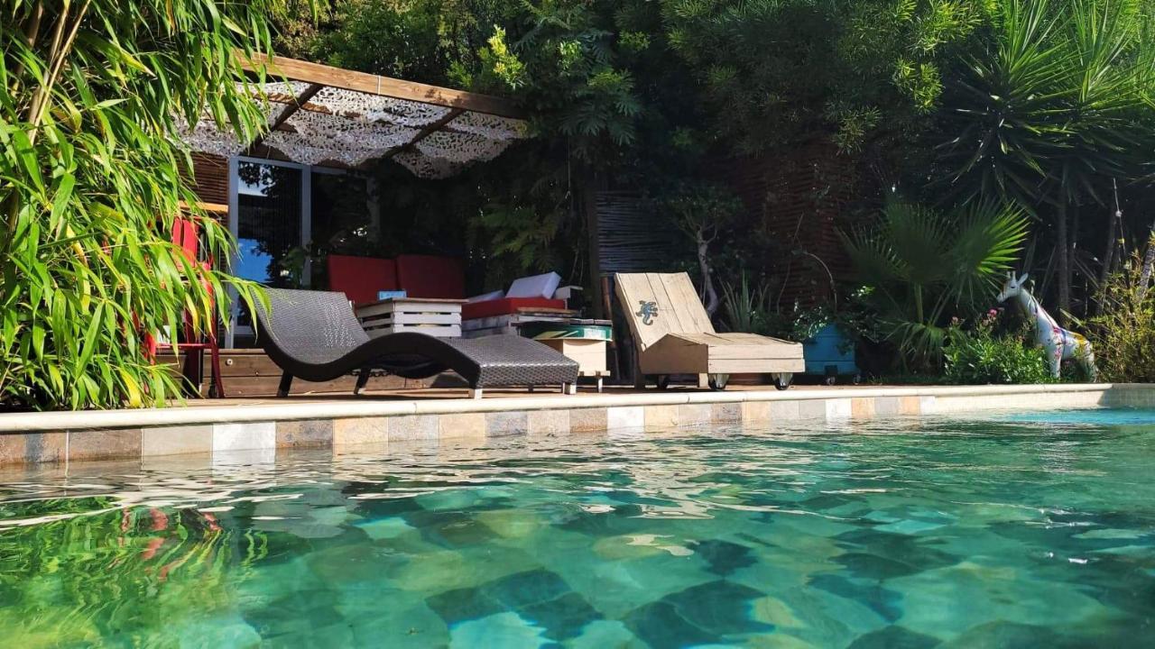 Logement De Charme Avec Piscine Et Jacuzzi Carnoules  Dış mekan fotoğraf