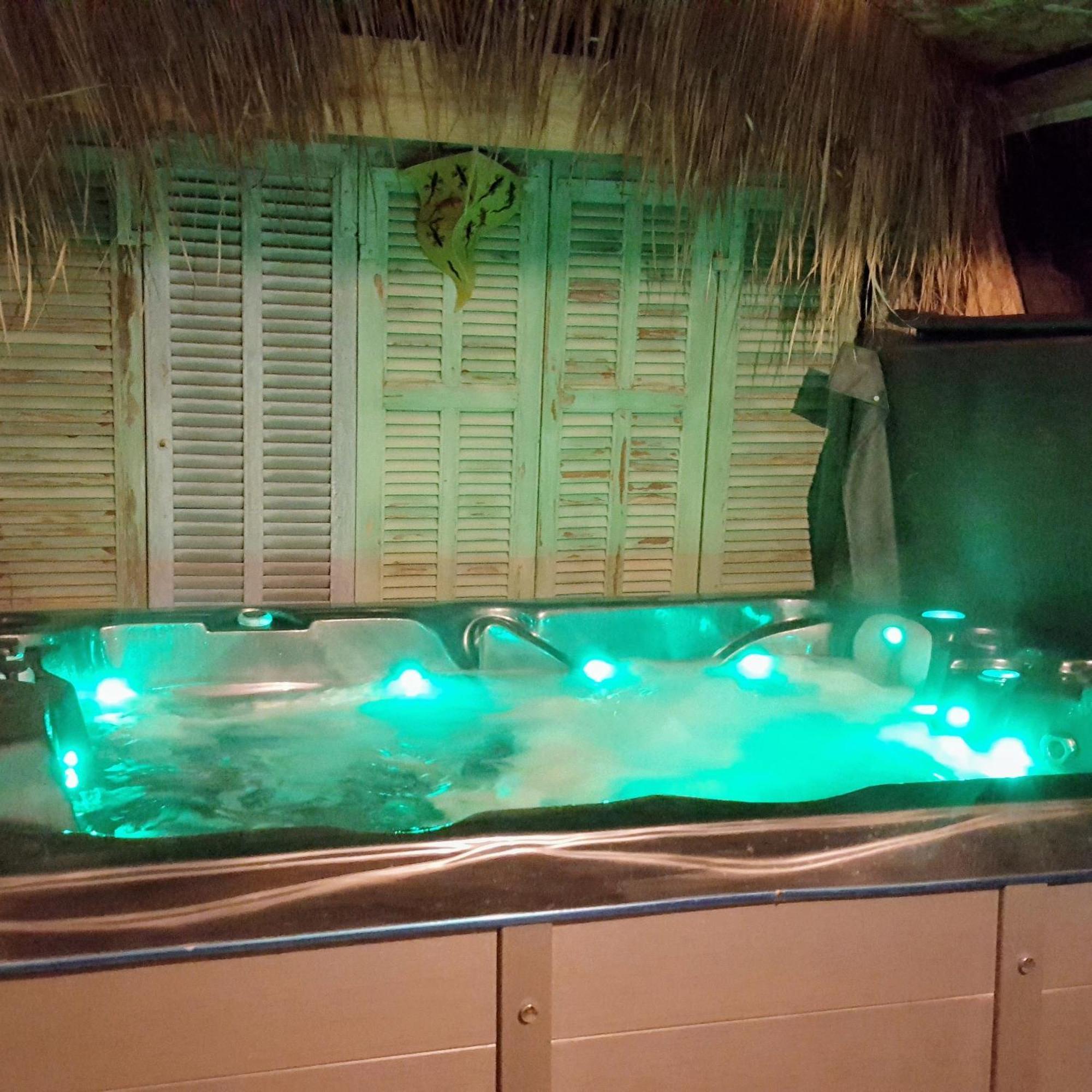 Logement De Charme Avec Piscine Et Jacuzzi Carnoules  Dış mekan fotoğraf